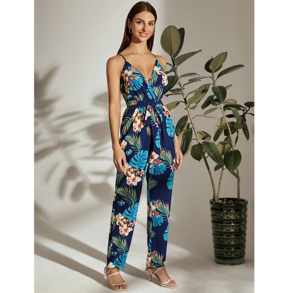 Blue Tropical Floral Print Belted V-Neck Cami Jumpsuit - Picture 3 of 8